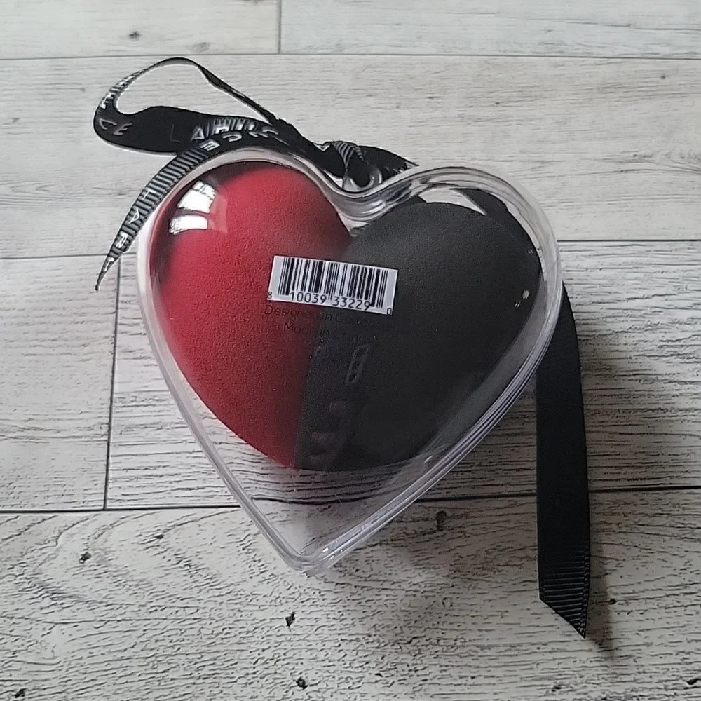 Laruce Beauty Dup Sponge Set with Heart Case